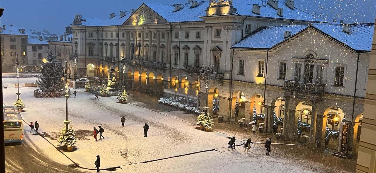 Belabri - Central Charme&Comfort -Mansarde E Appartamento Аоста Экстерьер фото